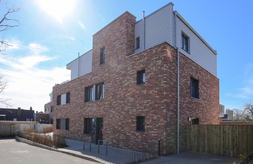 Zentrum Apartment | Vacation apartment Hafenquartier 54° N in Husum for up to 4 people