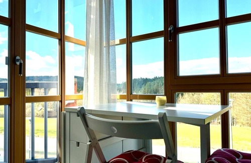Hillstett Apartment | Vacation apartment "Heidi" with a fantastic view over the lake and forests