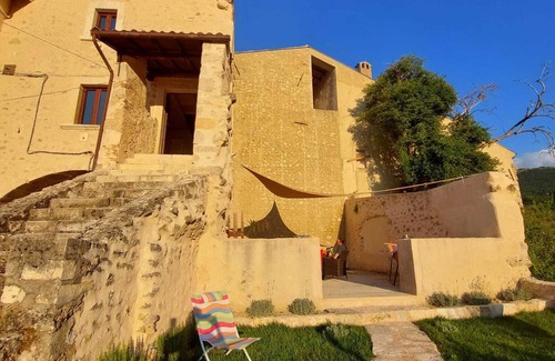 Tione degli Abruzzi Apartment | Vacation apartment in a 16th century guard house with a fantastic view