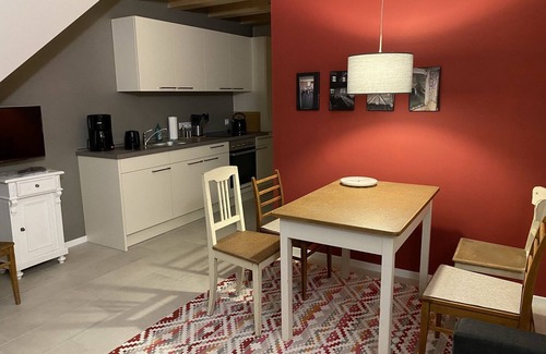 Niederleierndorf Apartment | Vacation apartment in new wooden building with open kitchen