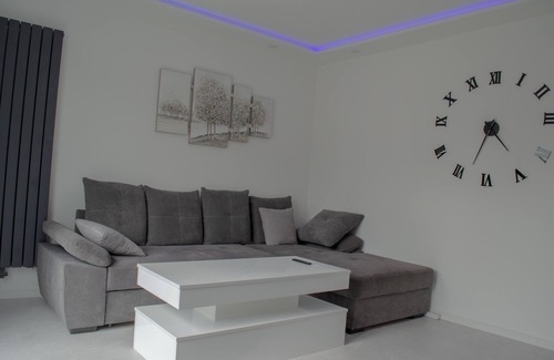 Brunswik Apartment | Vacation apartment in Kiel - at Dreiecksplatz