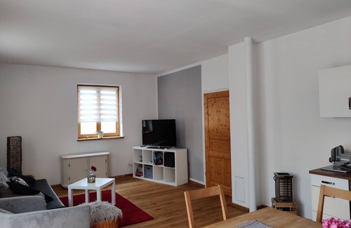 Soechtenau Apartment | Vacation apartment Krottenmühl am Simssee, 55 sqm, first floor, 1 separate bedroom