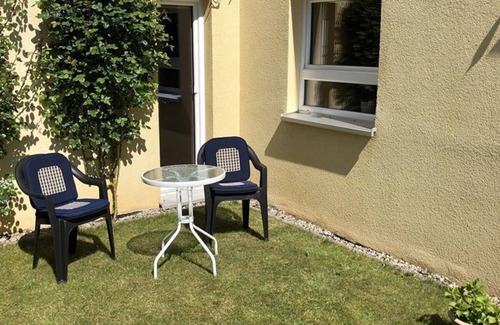 Kiel Apartment | Vacation apartment Moin - Holiday apartment Moin, shower, WC