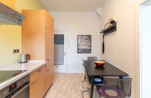 Zentrum Apartment | Vacation apartment Mok fast in Husum for up to 3 people