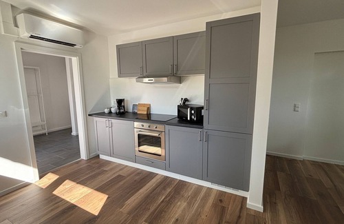 Hoysinghausen House | Vacation apartment Monteurzimmer Appartement House