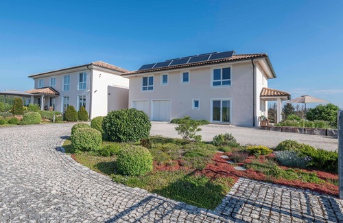 Eckersdorf Apartment | Vacation apartment Red Hill - Sana e Salva