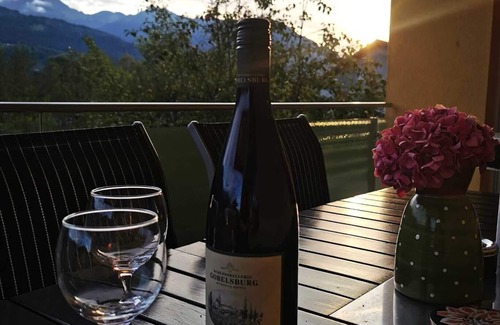 Satteins Apartment | Vacation apartment with mountain view Holiday apartment with mountain view