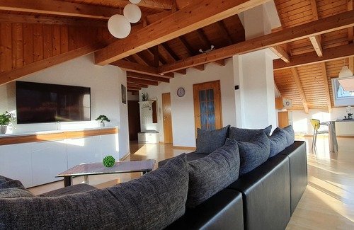Rudersberg Apartment | Vacation apartment ~Wieslaufblick~ 102m² - Allergy sufferers - Quiet location