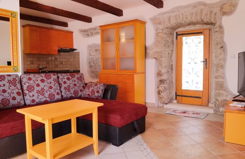Kukljica Apartment | Vacation apartment with private swimming pool