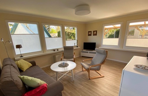 Buddenhagen House | Vacation bungalow in the countryside with direct train connection to the island of Usedom