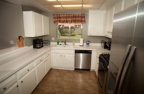 Indio Condo | Vacation Condo with a Golf Course View