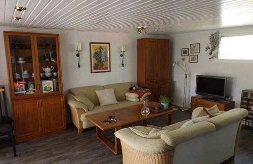 Bedekaspel House | Vacation cottage Strecker