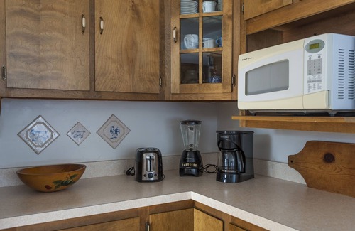 Munising Cottage | Vacation Cottage overlooking Lake Superior!