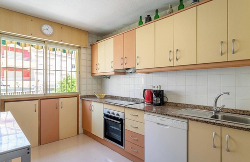 El Moncayo House | Vacation Home "La Roqueta" with Garden, Terrace & Wi-Fi