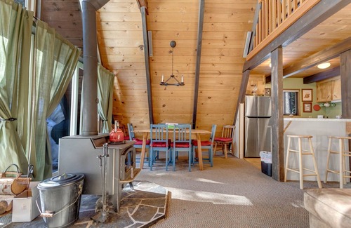 Bear Valley House | Vacation Home 216 by Bear Valley Vacation Rentals