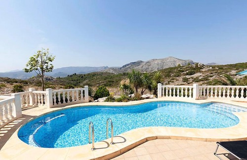 Rafol de Almunia House | Vacation home Capi by Interhome