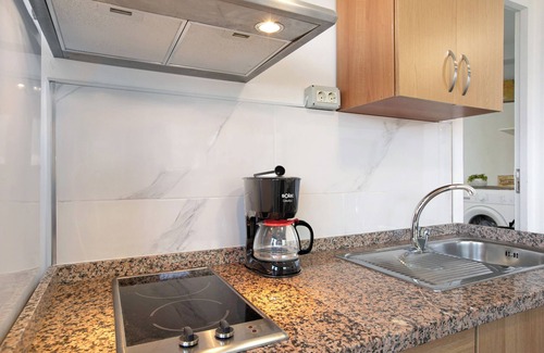 Buen Paso House | Vacation Home "Bisangel" with Sea View, Private Terrace & Wi-Fi