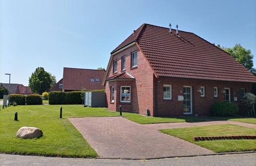 Wirdum House | Vacation home Finkenburg in the heart of East Frisia