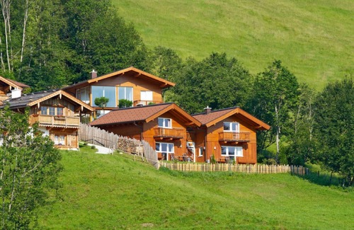 Hundsdorfl House | Vacation home Gunnar by Interhome