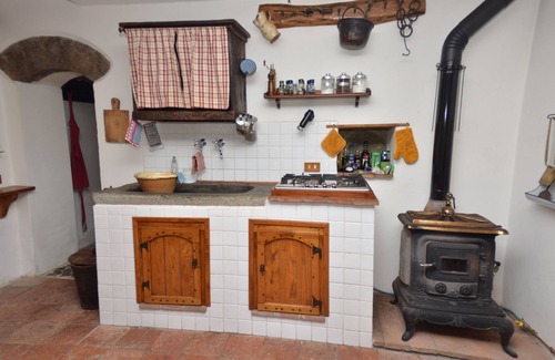 Bagni di Lucca House | Vacation Home in Longoio-mobbiano with 2 bedrooms sleeps 4