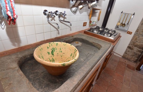 Bagni di Lucca House | Vacation Home in Longoio-mobbiano with 2 bedrooms sleeps 4