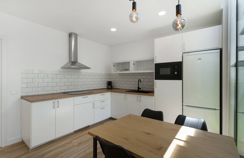Artenara House | Vacation Home 'Los Mojones' with Mountain View, Wi-Fi and Air Conditioning