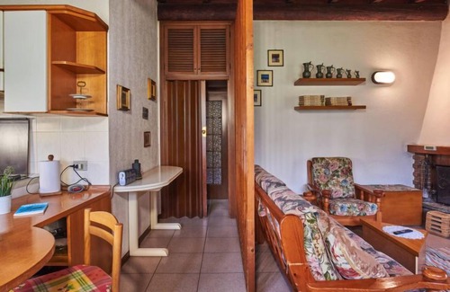 Claino Con Osteno House | Vacation home Lucia by Interhome