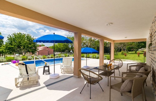 Vinez House | Vacation home Marina by Interhome