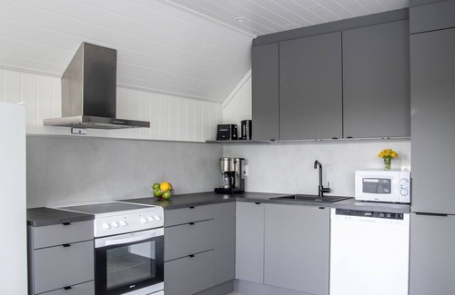 Bomlo House | Vacation home Pale by Interhome