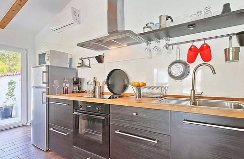 Brkac House | Vacation home Ravan by Interhome