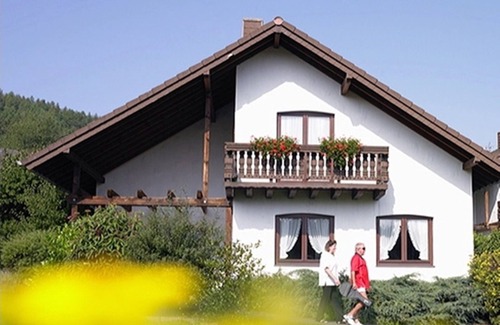 Rurberg House | Vacation home Rursee - House for 4 persons