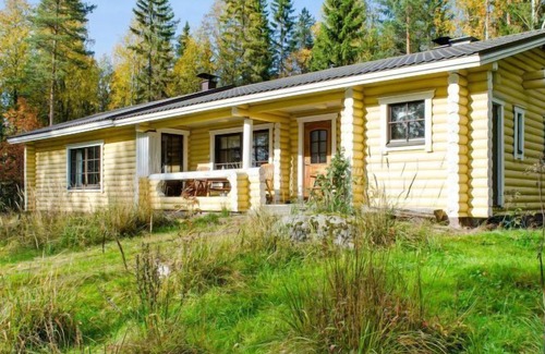Joensuu House | Vacation home Saaritupa in Ilomantsi - 7 persons, 1 bedrooms