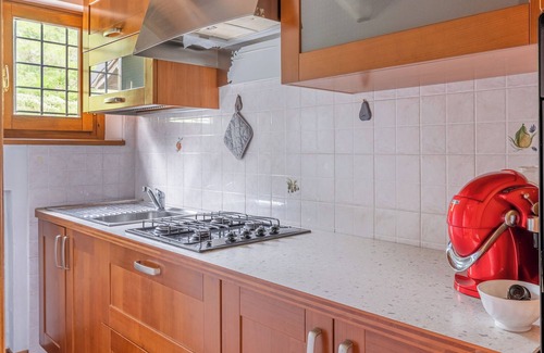 San Marcello Pistoiese Apartment | Vacation Home "Serrino 4" with Mountain View, Pool & Wi-Fi