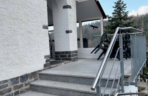 Pobershau House | Vacation Home "Waldeck" with Mountain View, Private Terrace & Wi-Fi