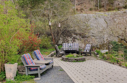 Kragero House | Vacation home with a mountain bike trail right outside the door.