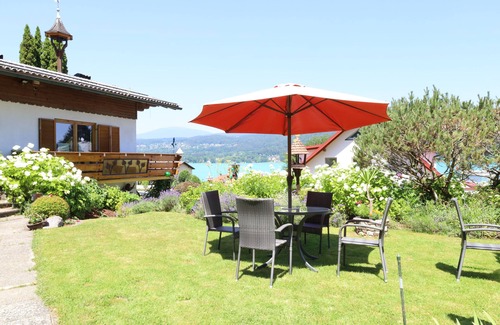 Augsdorf Apartment | Vacation home with lake view and private pool 2 minutes away from Lake Wörthersee