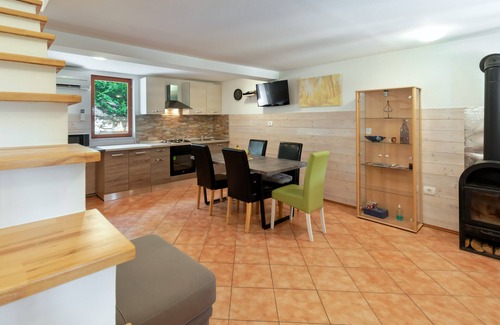 Makovci House | Vacation homes Sunny Twins - 2 houses, 10 persons, 4 bedrooms, pool, barbecue