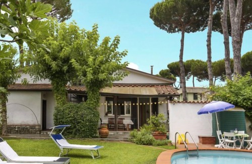 Torre del Lago Puccini House | Vacation home Il Mandarino in Torre del Lago Puccini - 8 persons, 3 bedrooms