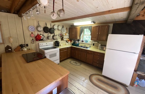 North Bend Cabin | Vacation Property off the grid. No cell service, internet, satellite/cable tv