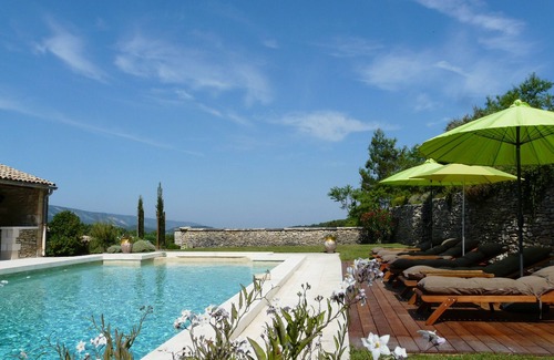 Lacoste Ski Chalet | Vacation rental house with pool LACOSTE LS2-239