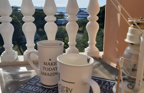 Drage Apartment | Vacation right by the sea in the quiet village of Drage