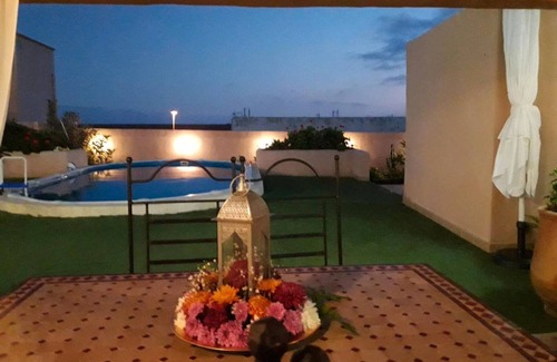 El Chorrillo Villa | Vacation Villa 'Kalfajar' with Private Pool, Private Terrace and Wi-Fi