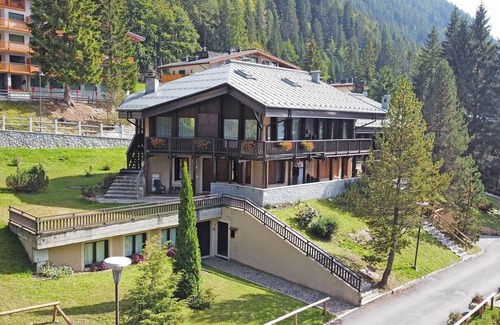 Palu Apartment | Vacation without a car! Downtown and to the ski lifts on foot