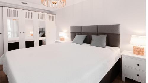 Polanica-Zdroj Apartment | VacationClub - Aleja Zwycięzców Apartament 12