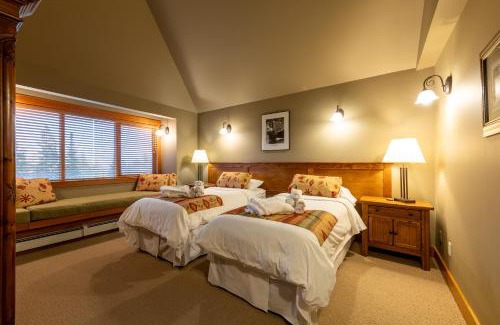 Golden Bed & Breakfast | Vagabond Lodge at Kicking Horse