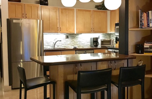 Vail Condo | Vail Village - walk to the lifts, restaurants, and all the action -