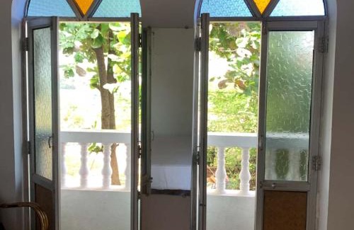 Arambol House | Vailankanni Guest House
