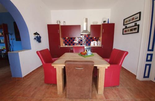 Monyorod Villa | Vakantiehuis Casa Mama met prive zwembad