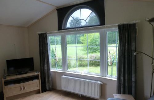Hezingen Ski Chalet | Vakantieverblijf Springendalsebeek