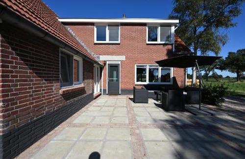 Hellendoorn House | Vakantiewoning buitenaf